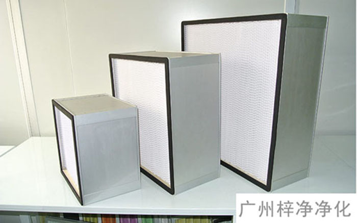 F-S有隔板中效空氣過濾器主要用于制藥、電子、食品廠房中潔凈/空調/通風系統的中級過濾。